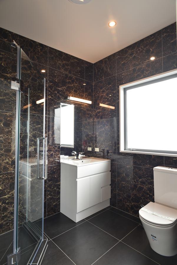 Bealey Plaza Motel Christchurch Luaran gambar Bathroom