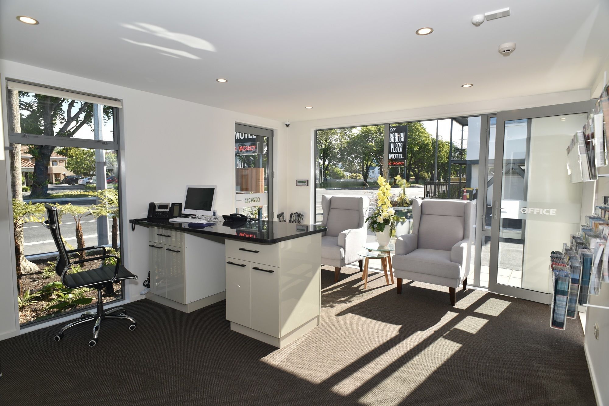 Bealey Plaza Motel Christchurch Luaran gambar Reception